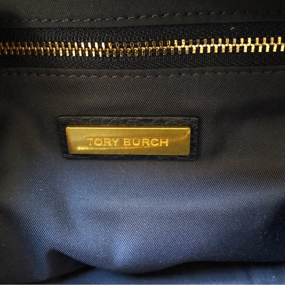 Tory Burch purse ๐ - Picture 4 of 10